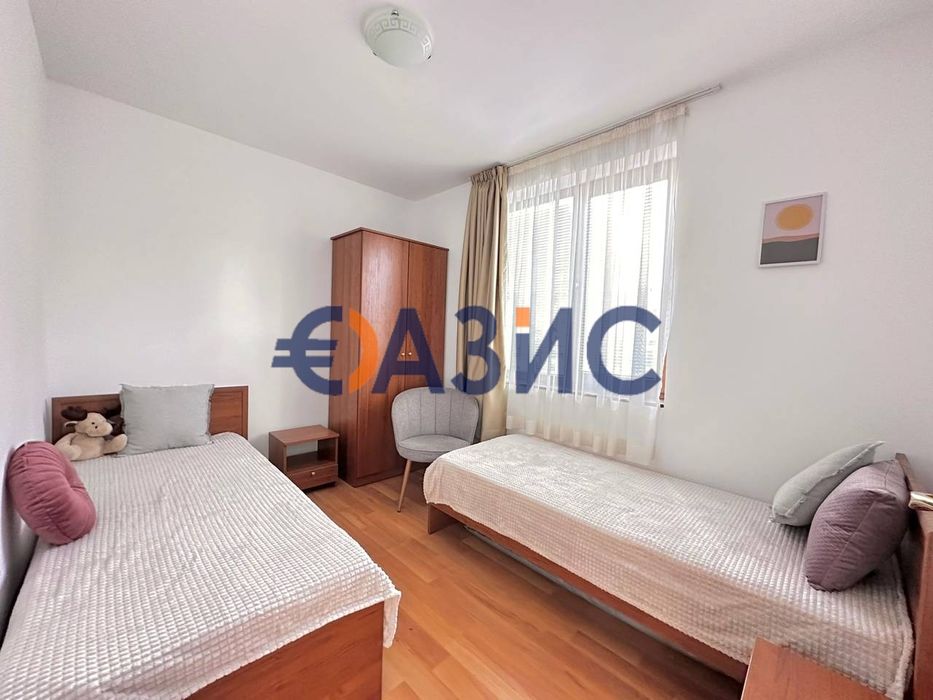 Продава се Тристаен апартамент в к.к. Слънчев бряг - 70 кв.м за 1000 €/кв.м - Снимка #7