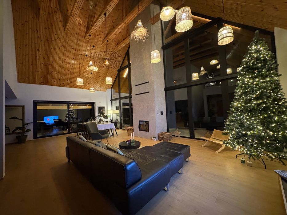 Cabana de Inchiriat! Chalet M2