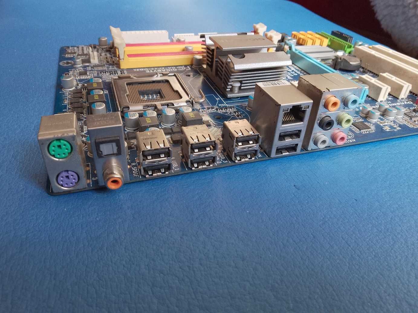 Дънна платка Gigabyte GA-EP43-UD3L (rev. 1.1) s.775, DDR2 1200+