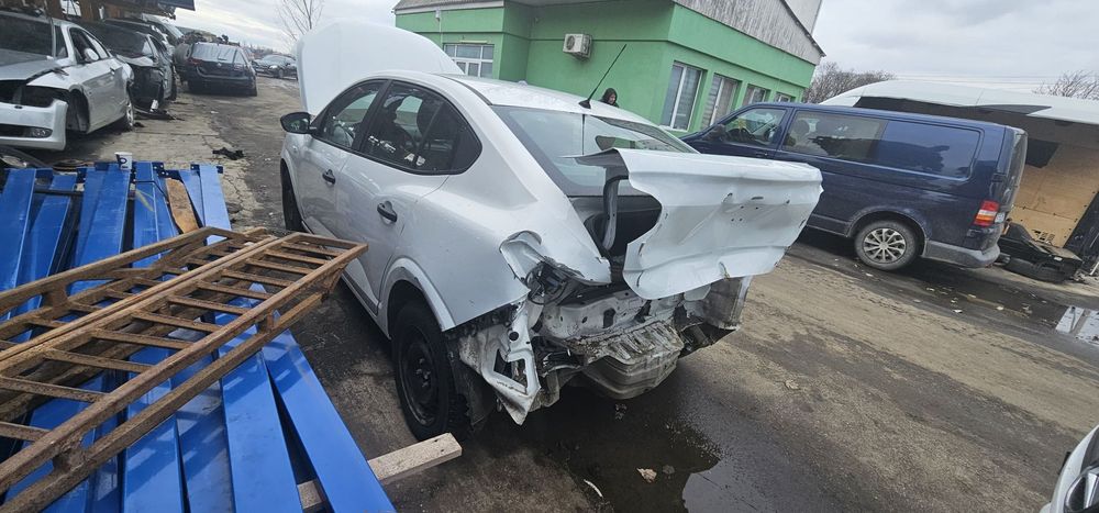 Volan in 4 spite cu comenzi 484007754r Dacia Logan 3  [din 2020 pana  2022]