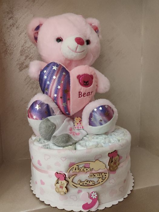 Торта с памперси "Pampers premium care2"