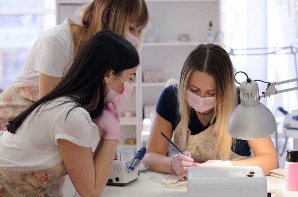 Курсы Маникюра в Учебном центре Personal