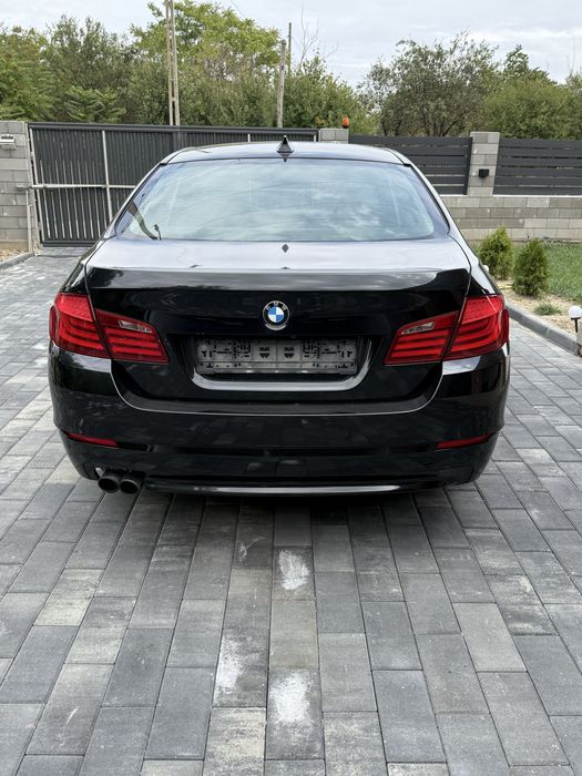 bmw seria 5 f10 528i