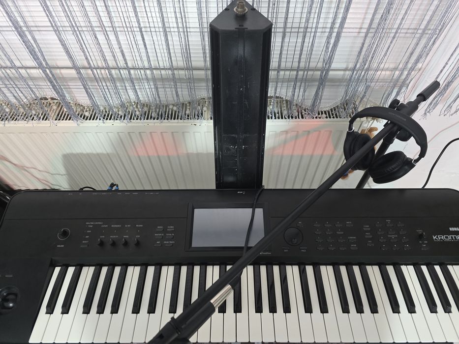Korg krome като чисто нов