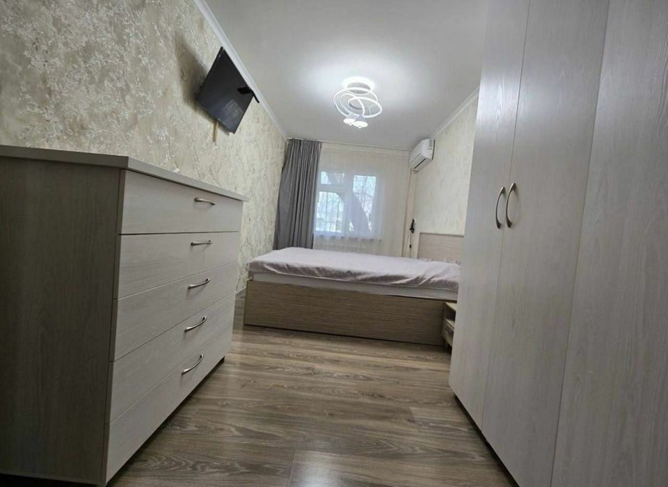 Фархадский базар 3/4/4 евро рем Чиланзар 13 квартал квартира продаётся