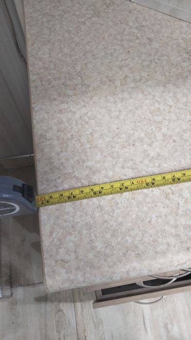 Кухонный гарнитур без мойка сотилади