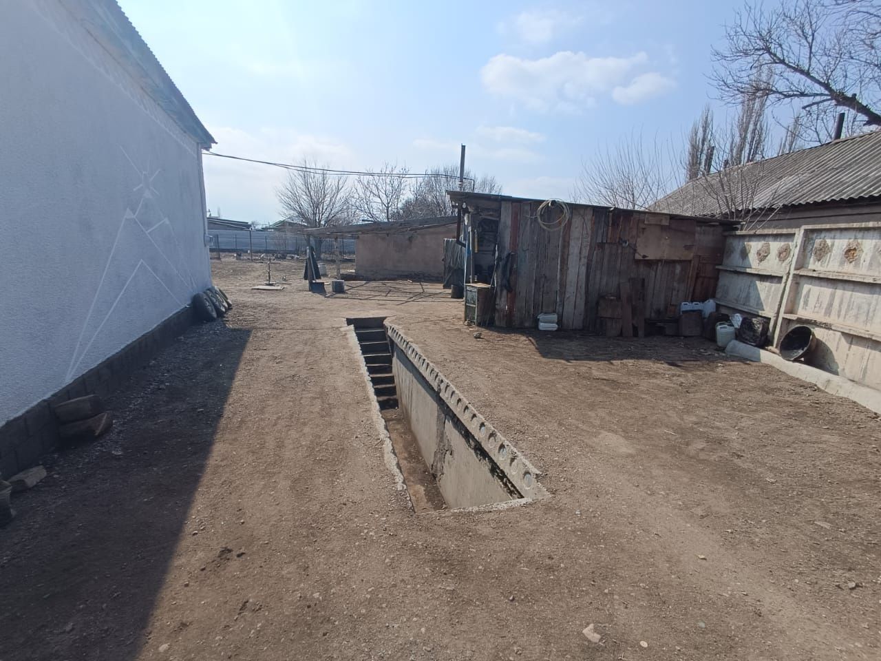 Срочно продам дом в Мерке
