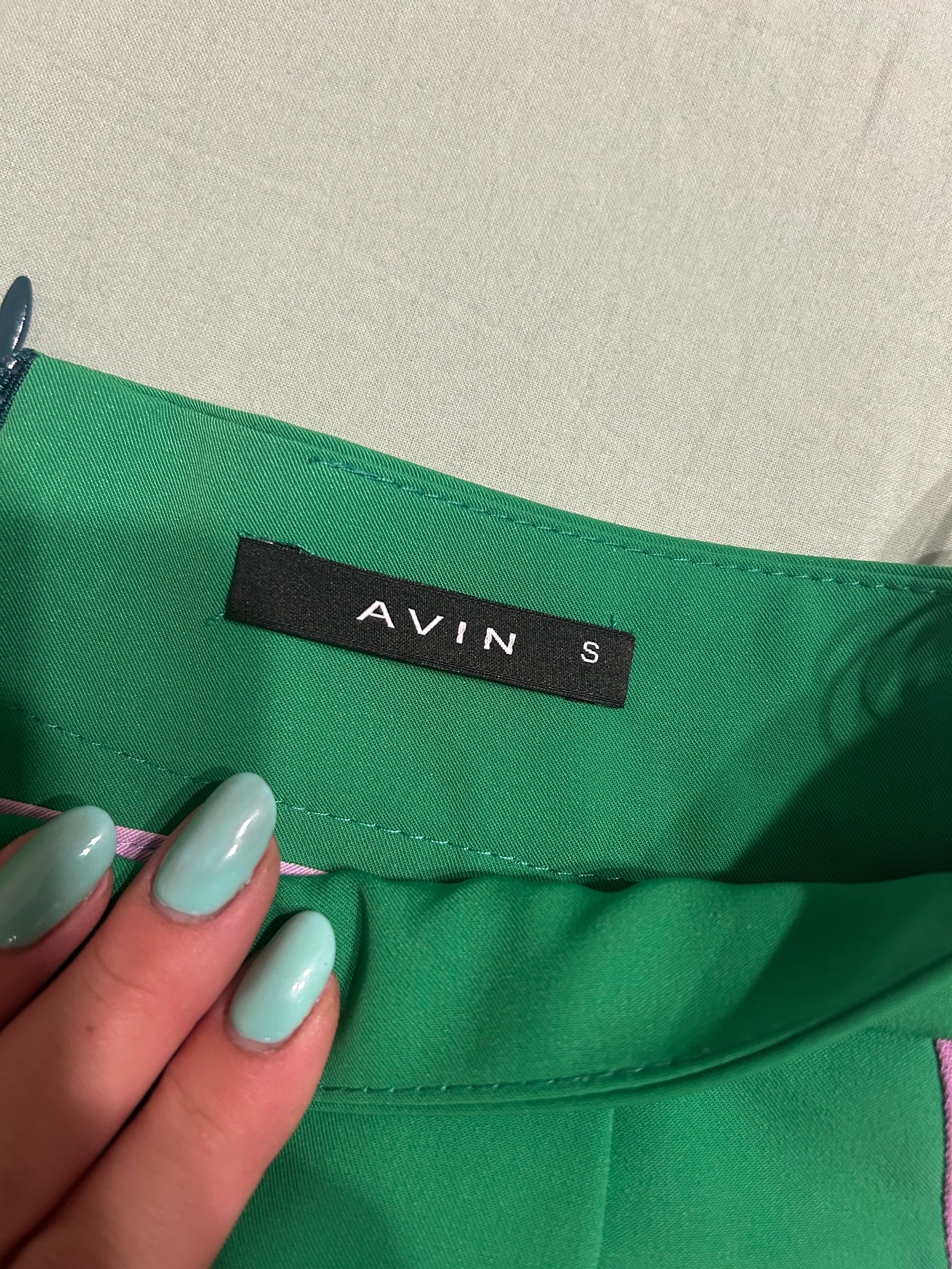 Къси панталонки Авин /Avin