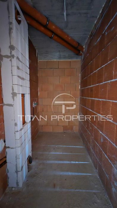 Продава се Тристаен апартамент в Пловдив, Кючук Париж - 98 кв.м за 1597 €/кв.м - Снимка #5