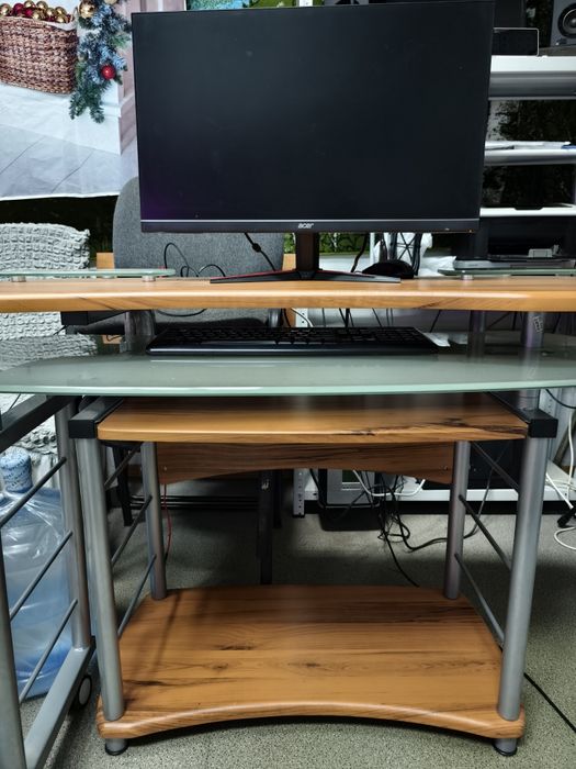 Продам офисную мебель