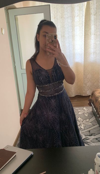 Официална елегантна рокля