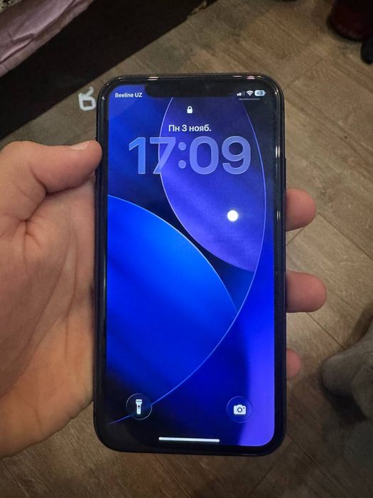 Обменяю айфон 11