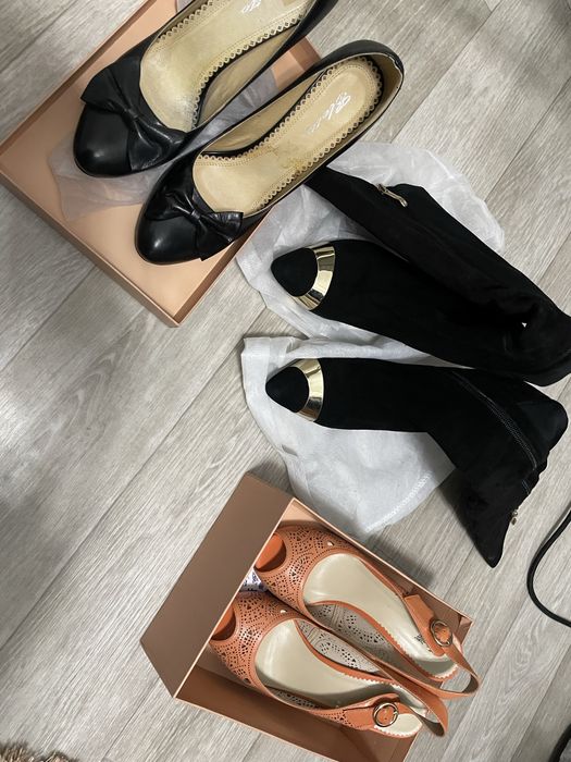 Обувь каблуки босоножки