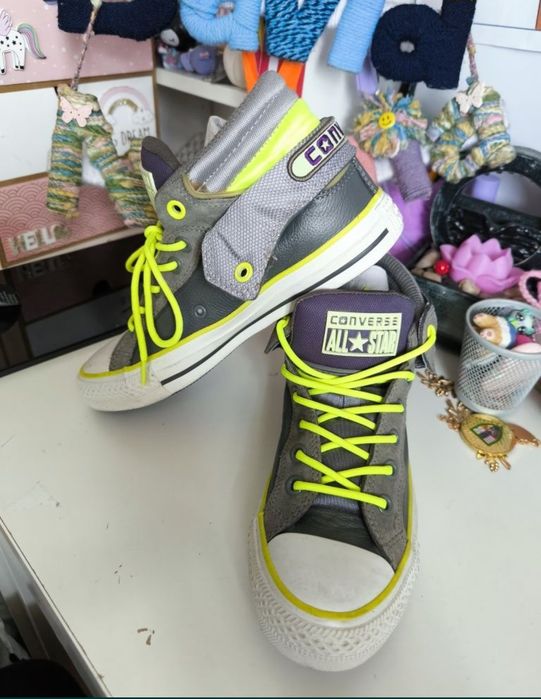 Converse 37,5 piele naturala Nou