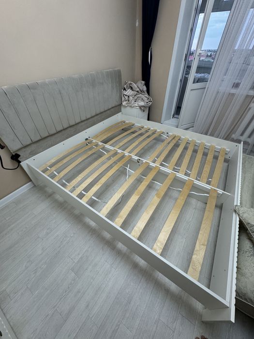 двуспальная кровать 180х200