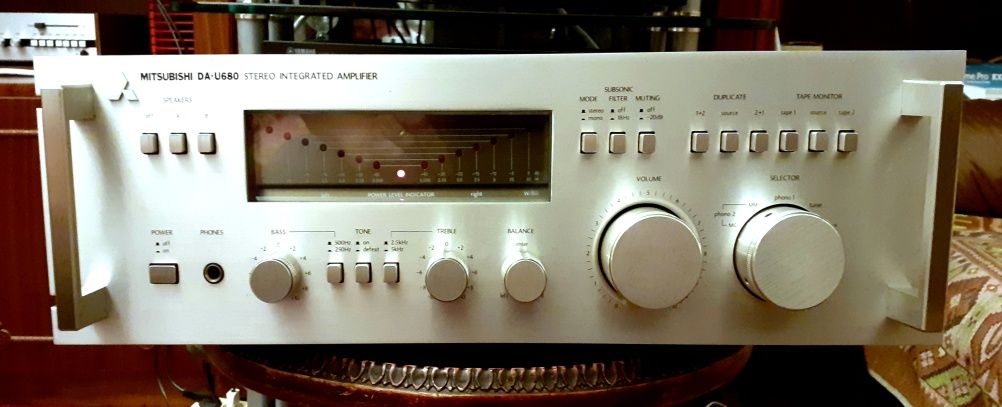 Amplificator MITSUBISHI DA-U680 vintage rar impecabil made in Japan