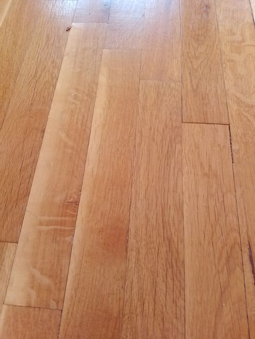 Продавам естествен паркет 18 квадратни метра
