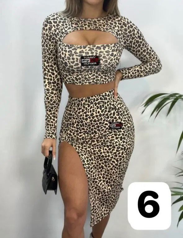 Compleu dama scurt