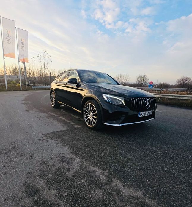 Mercedes-Benz GLC Mercedes Benz GLC 220 AMG interior&exterior Panoramic an 2016