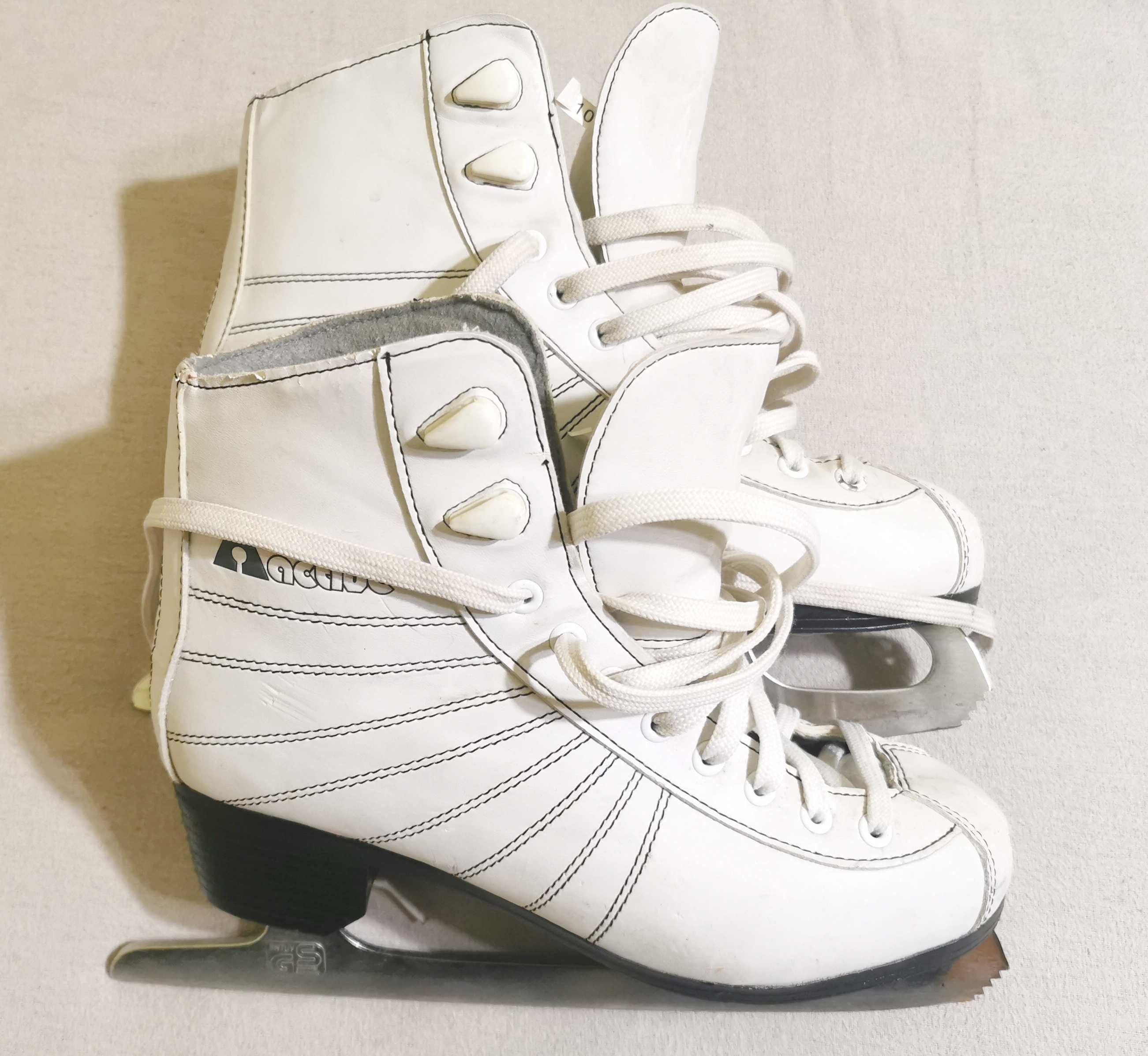 Patine dama marimea 38