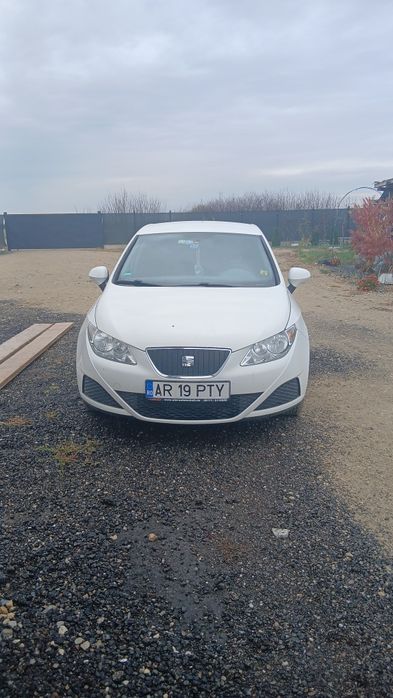 Vând Seat Ibiza 1,4 Tdi(2009 decembrie)
