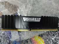 Memorie RAM 16 GB DDR4 3200MHz