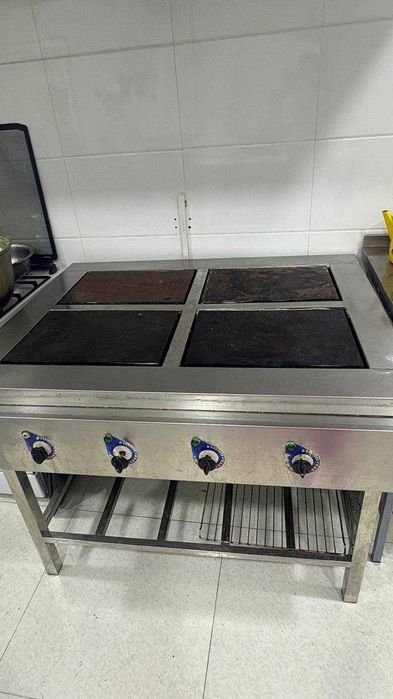 ошхона учун плита сотилади