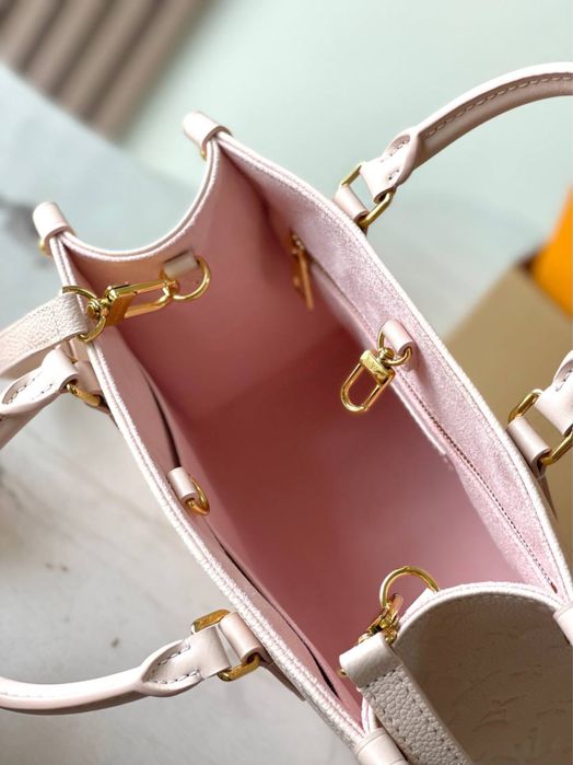 Geanta Louis Vuitton OnTheGo