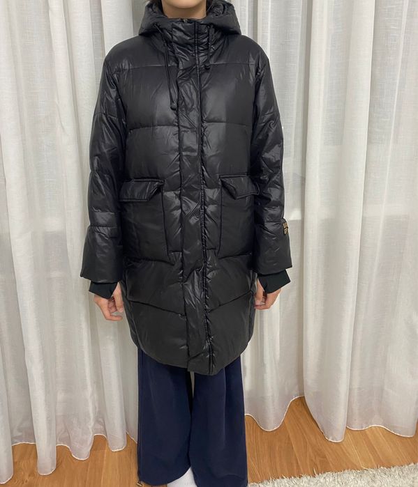 Теплый пуховик удлиненный