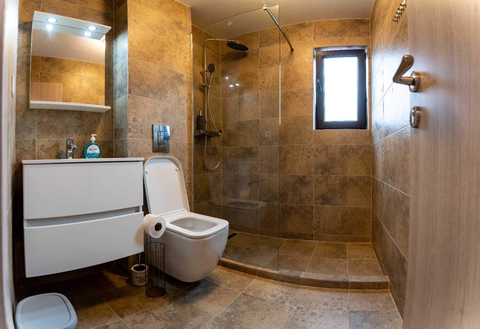 Cazare Pensiune Casa Mari