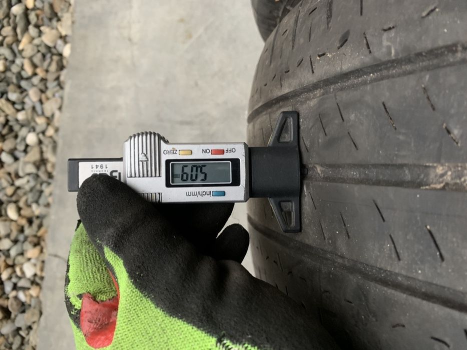 Set 4 anv 225/65/16c Michelin