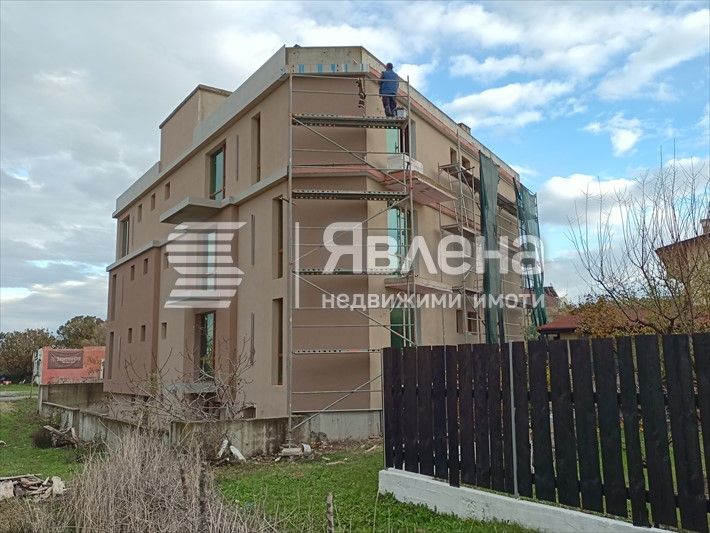 Продава се Двустаен апартамент в с. Варвара, Област Бургас - 59 кв.м за 1034 €/кв.м - Снимка #1