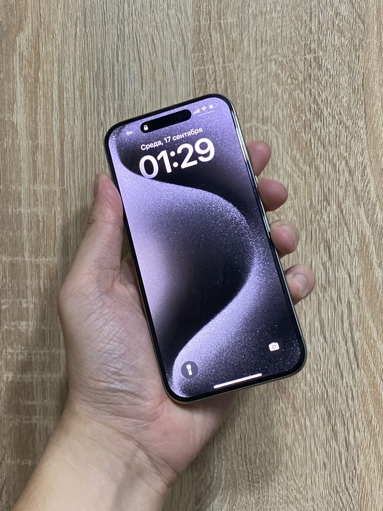 Продам iPhone 15 Pro