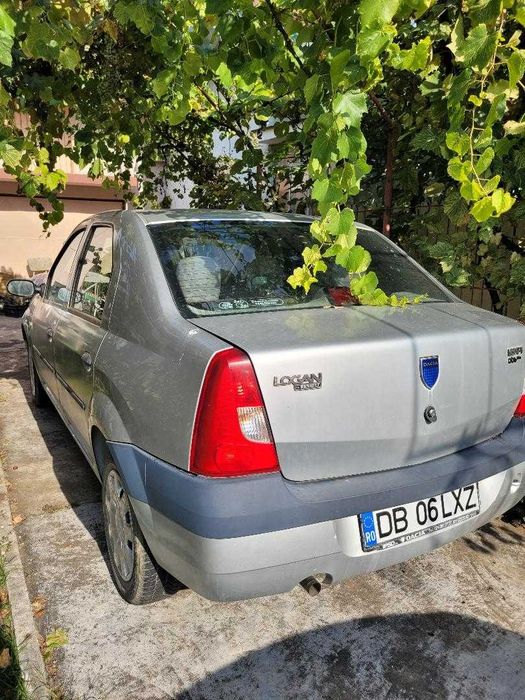 Vând Dacia Logan 1.6 benzină, primul proprietar