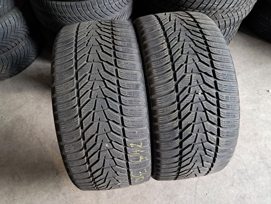 Anvelope second iarna 245 30 R20 Hankook