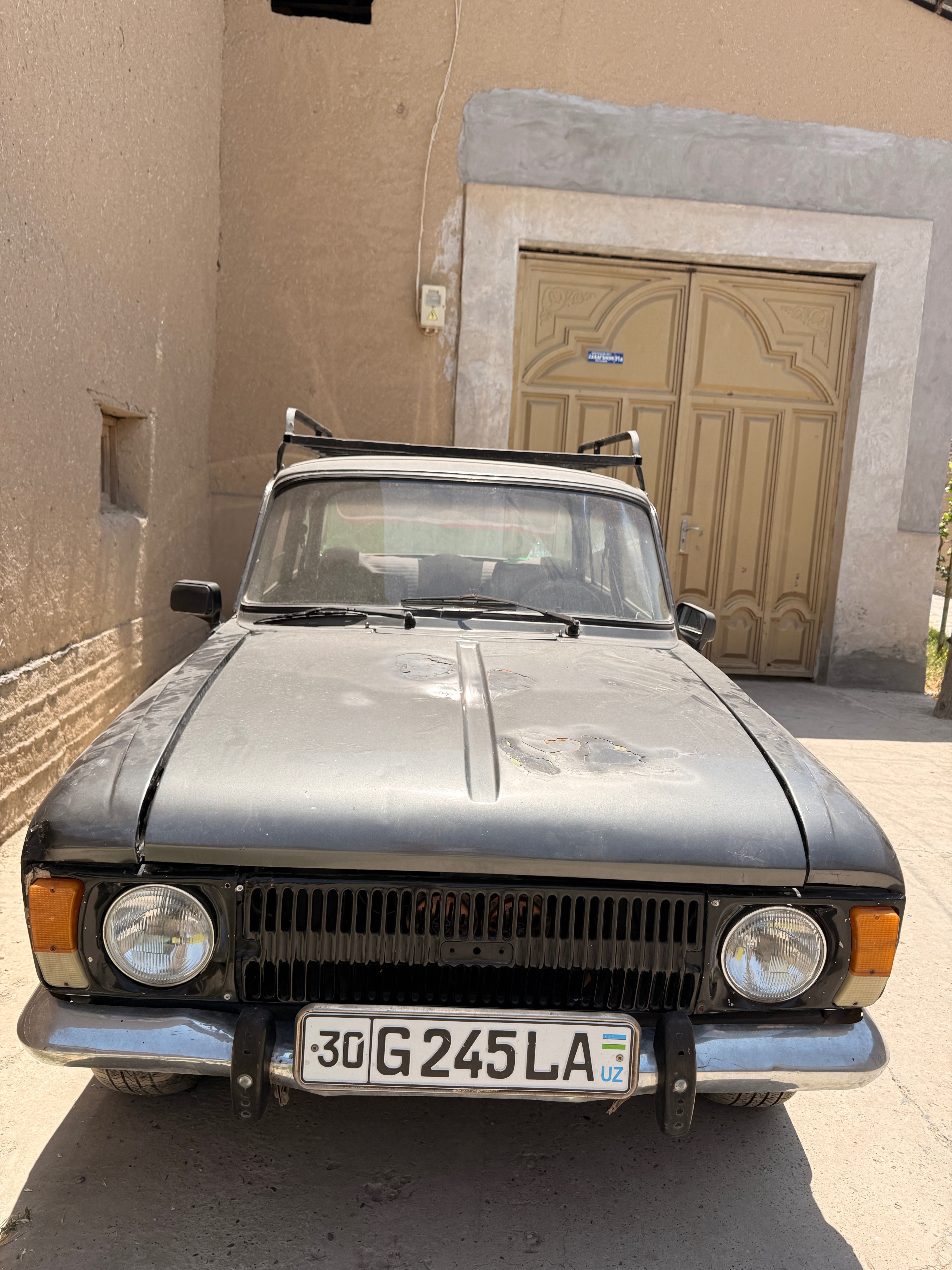 Moskvich 412  jugili karobka jugili xadavoy qilingan