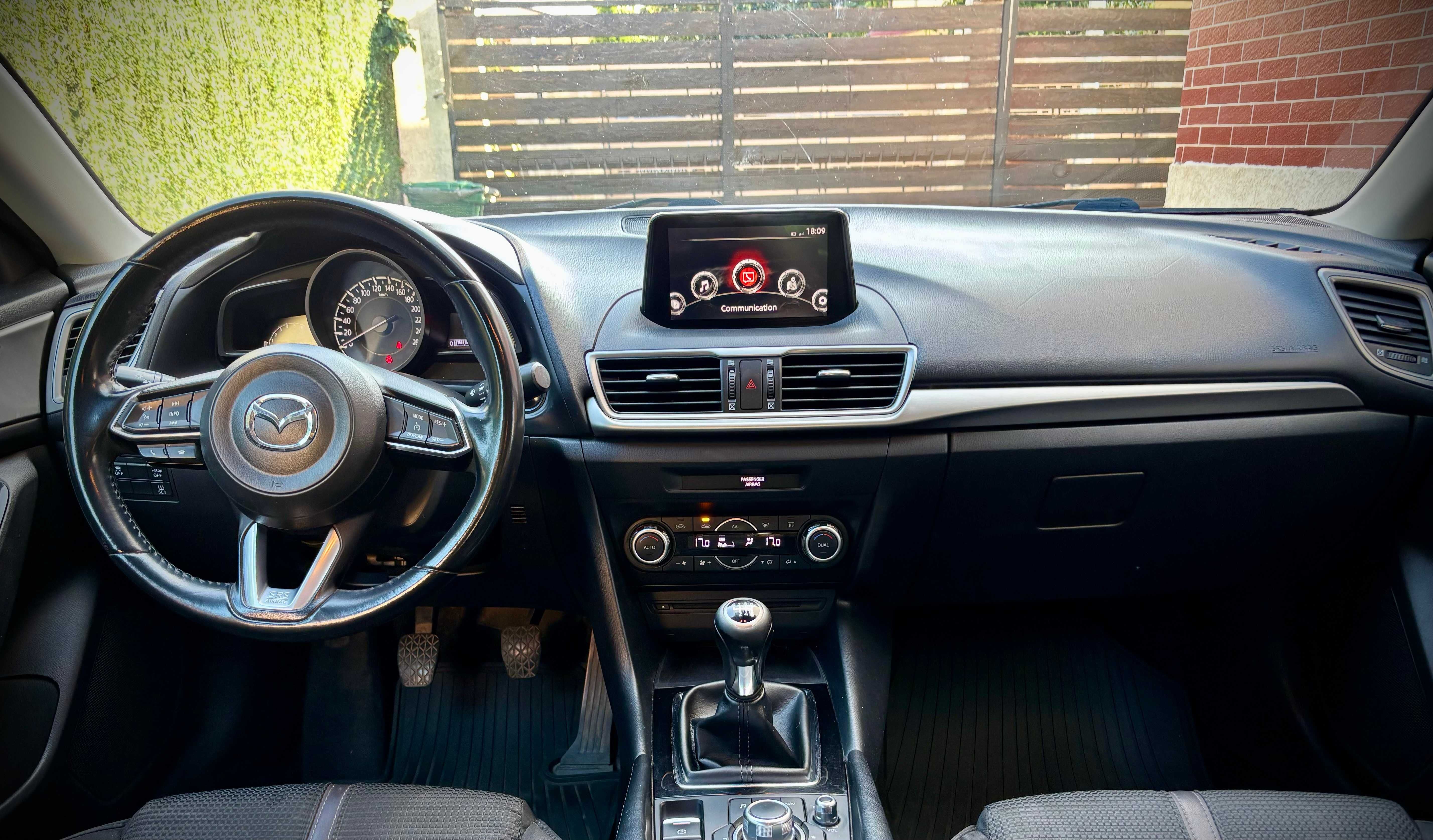 MAZDA 3 Hatchback, Noiembrie 2017, SKYACTIVE 2.0