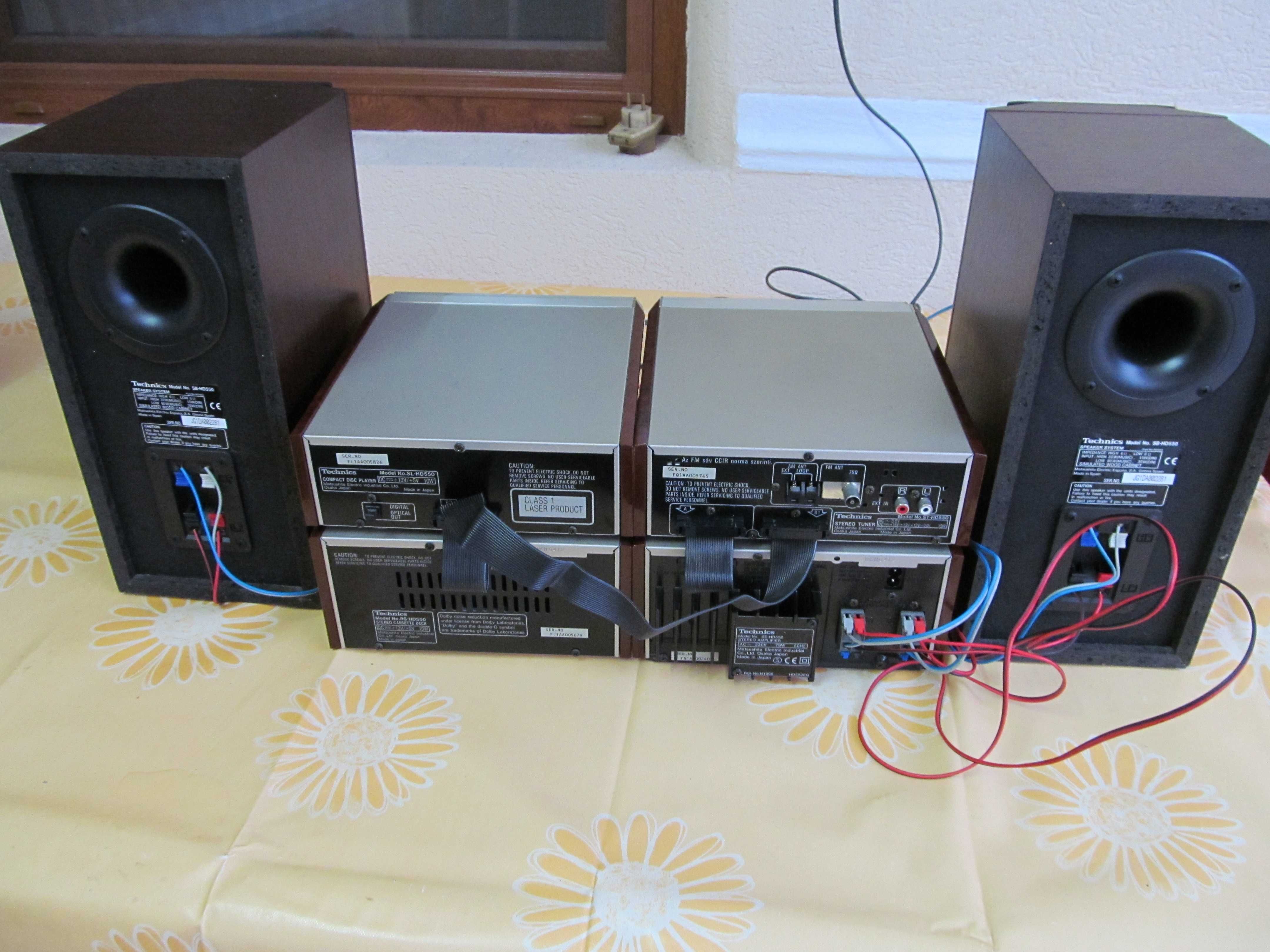 TECHNICS mini linie audio HD550 cu boxe , jucarie audio