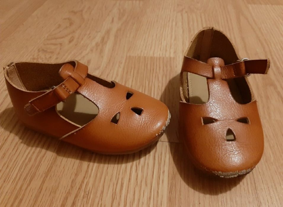 Lot incaltaminte marime 22 Zara, Crocs, H&M, sandale, pantofi, balerin