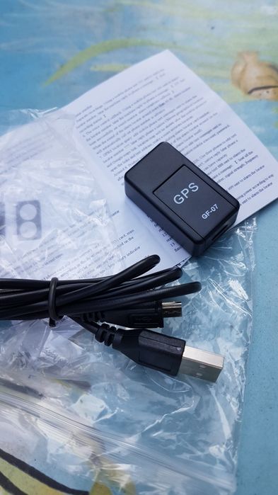 Gps tracker microfon spion ascultare