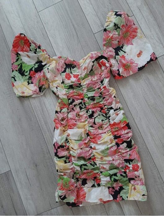 Rochiță zara marime S și M