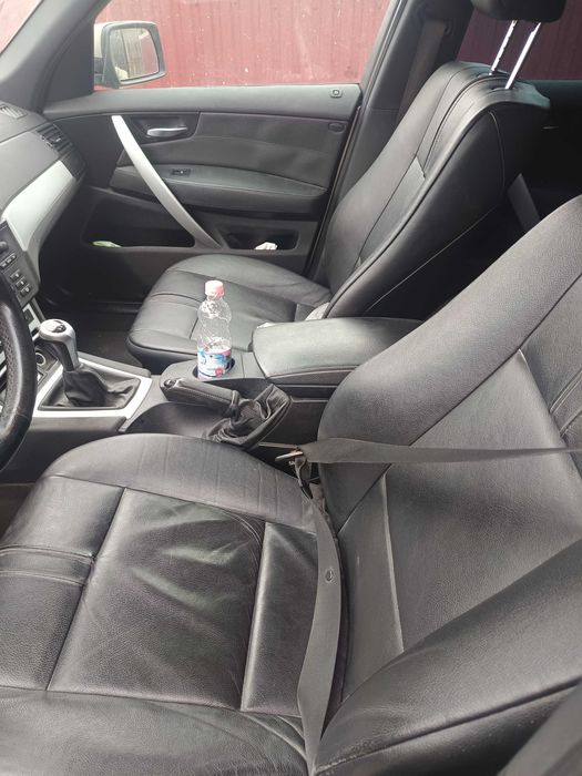 Vând BMW X3 stare buna