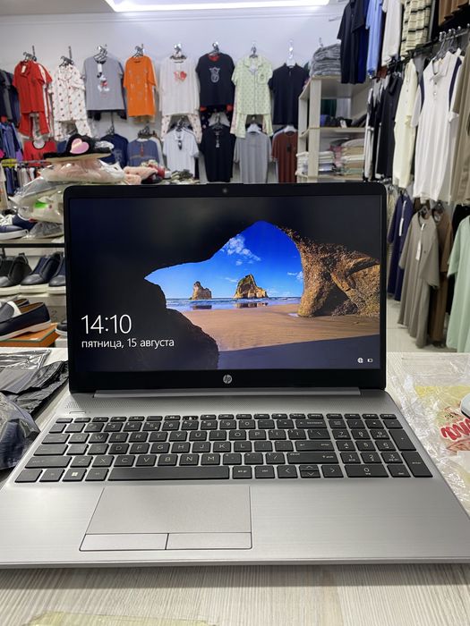 HP G8 255 rayzen 5 5500u