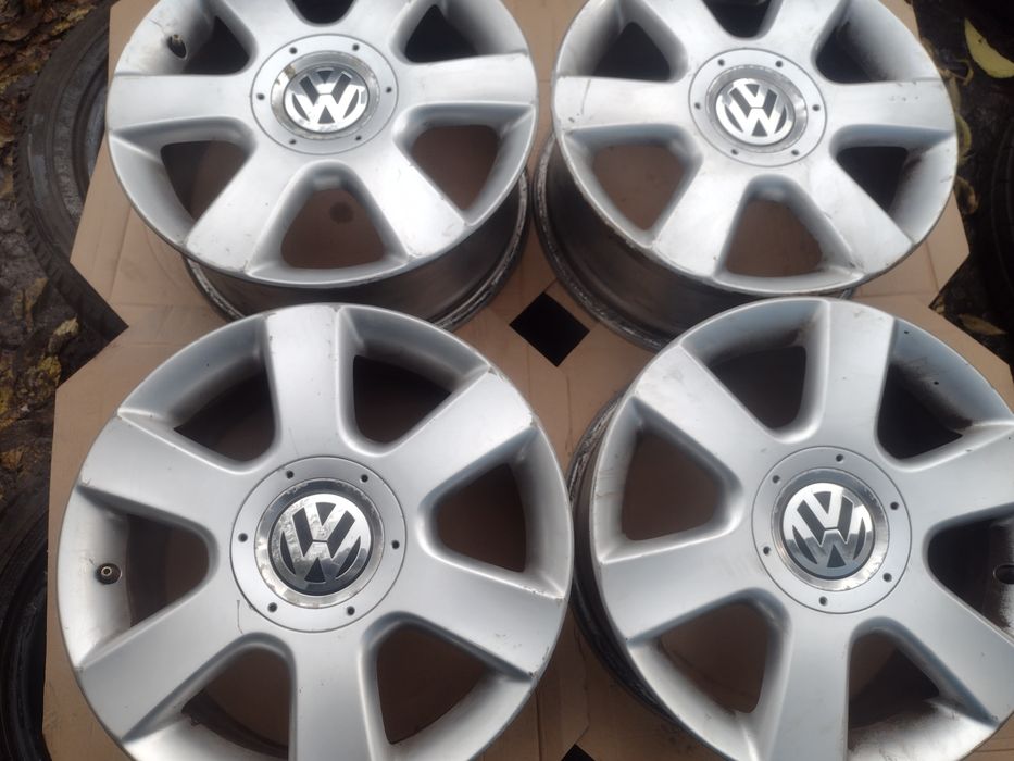 Оригинални 16-5х112 ЕТ50 6.5j Фолксваген Голф 5-6
