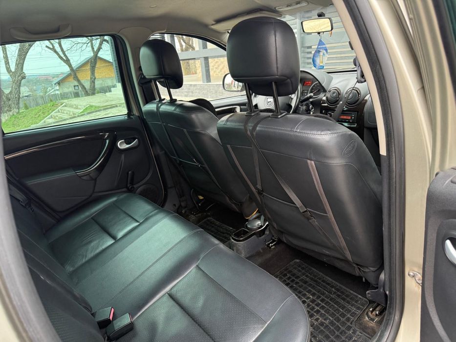 Vand Dacia Duster 2010