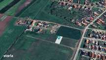 Loc de casa de 507 mp în Livada