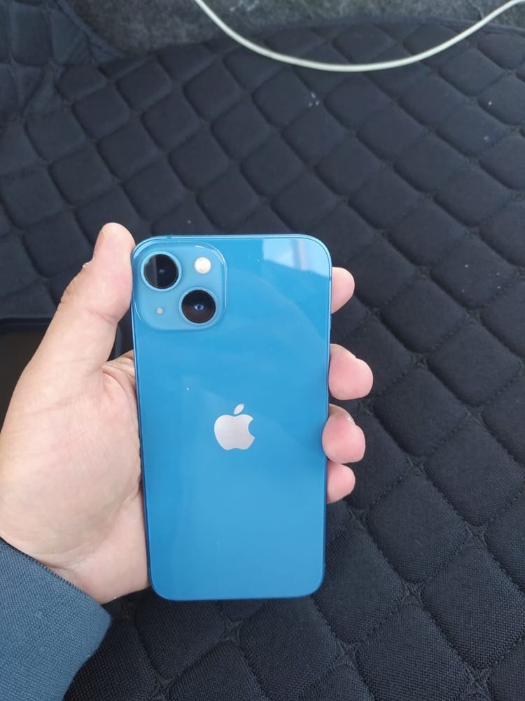 Iphone 13 в отличном состояний