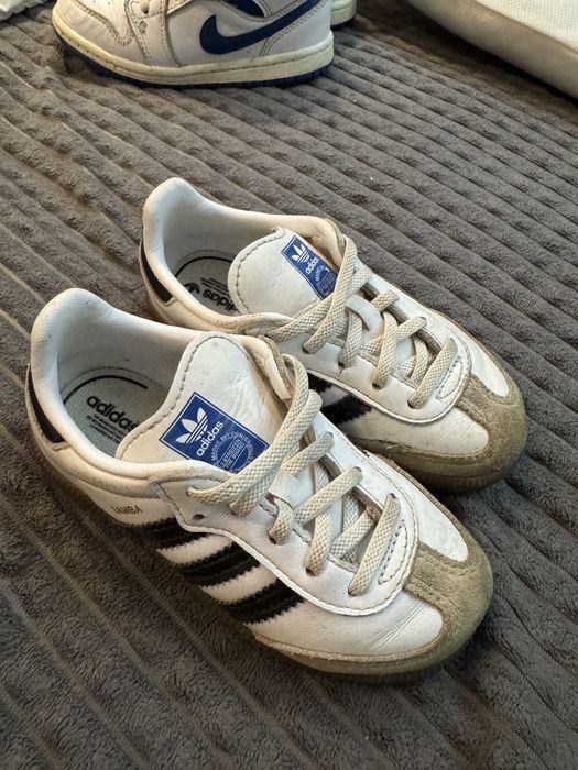 Adidasi adidas samba