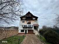 Doua case de vanzare, teren 800 mp, Zarnesti, Brasov