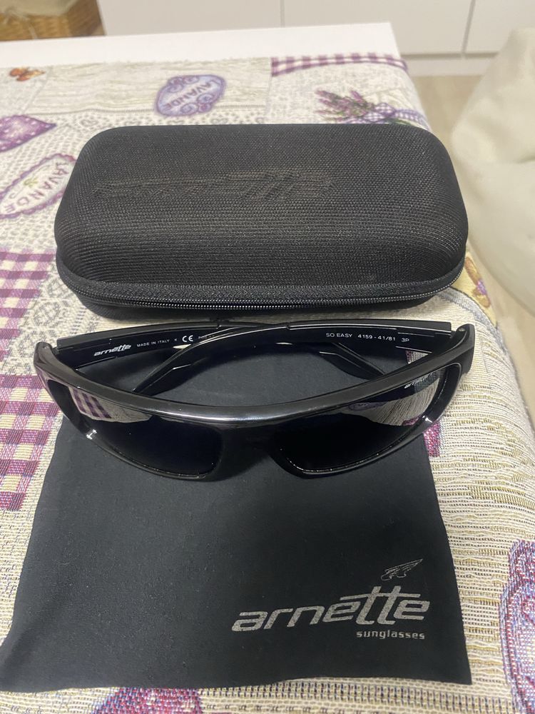 Слънчеви очила Arnette